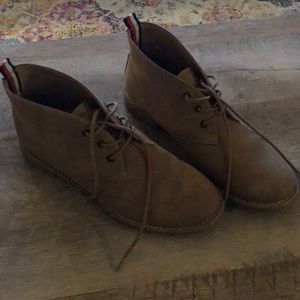 Tommy Hilfiger Women’s Boots (8.5)